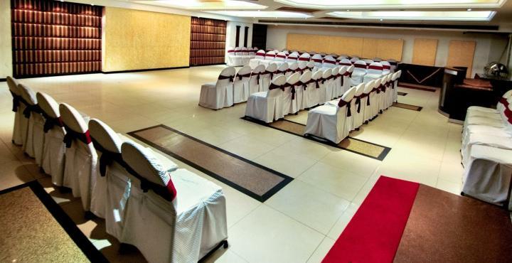 Hotel Klg International Zirakpur المظهر الخارجي الصورة