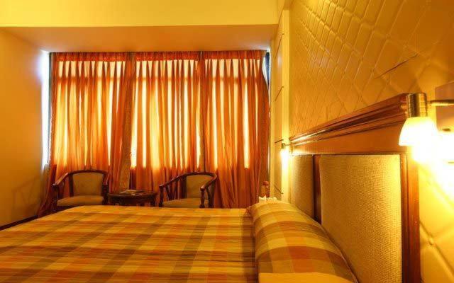 Hotel Klg International Zirakpur المظهر الخارجي الصورة
