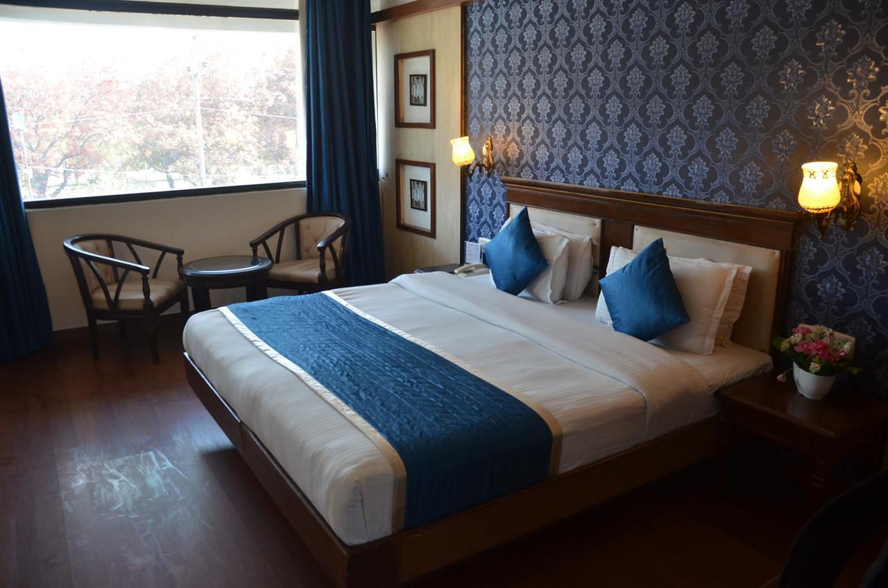 Hotel Klg International Zirakpur المظهر الخارجي الصورة