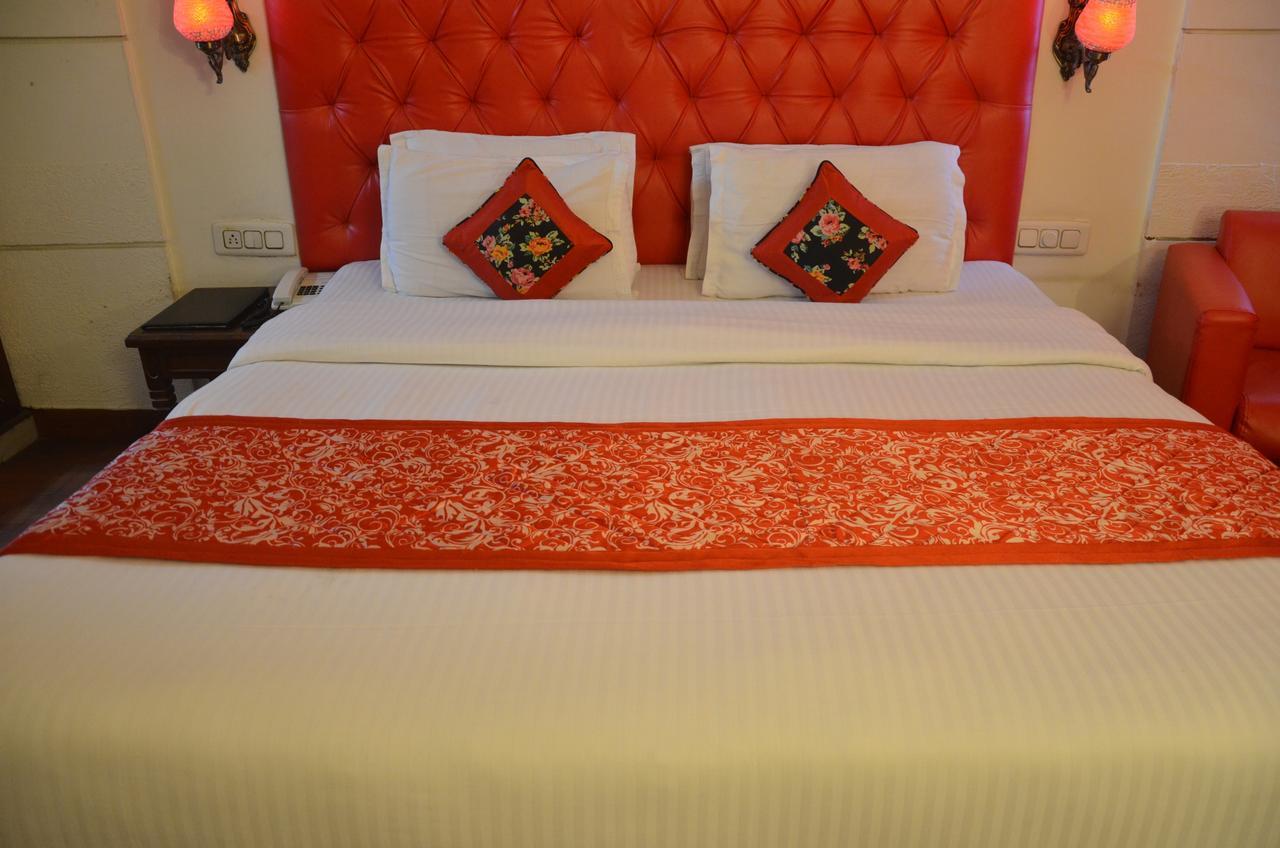 Hotel Klg International Zirakpur المظهر الخارجي الصورة